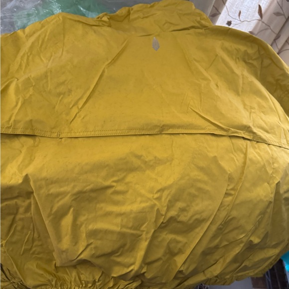 NEW Free People Movement LARGE Moonlight Reflective Jack Jacket Gold Crop - Picture 7 of 10